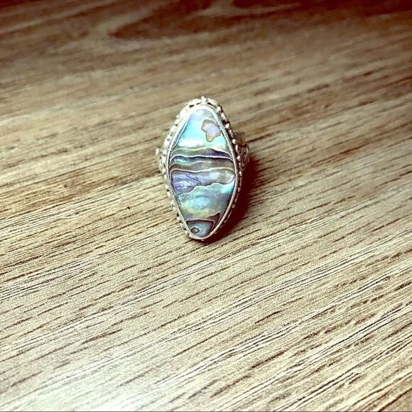 Sundance Vintage Sterling Silver Abalone Ring. - Picture 1 of 5